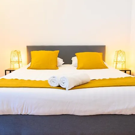 Calme & Repos A 5 Min Gare Sncf Part-dieu Apartment *